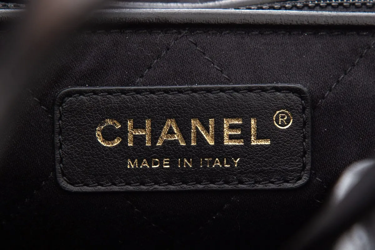 Chanel 22 2023 Black Calfskin Leather Backpack