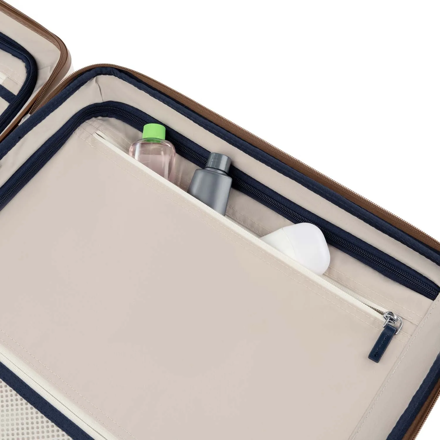 Platinum® Elite Medium Check-In Expandable Hardside Spinner