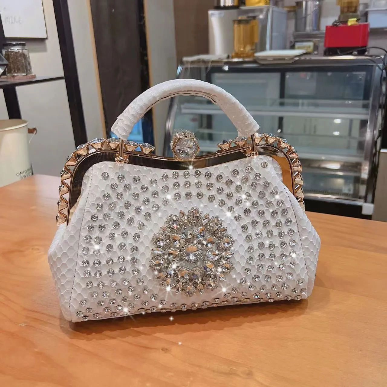 TEEK - Shine Clip Rhinestone Bag
