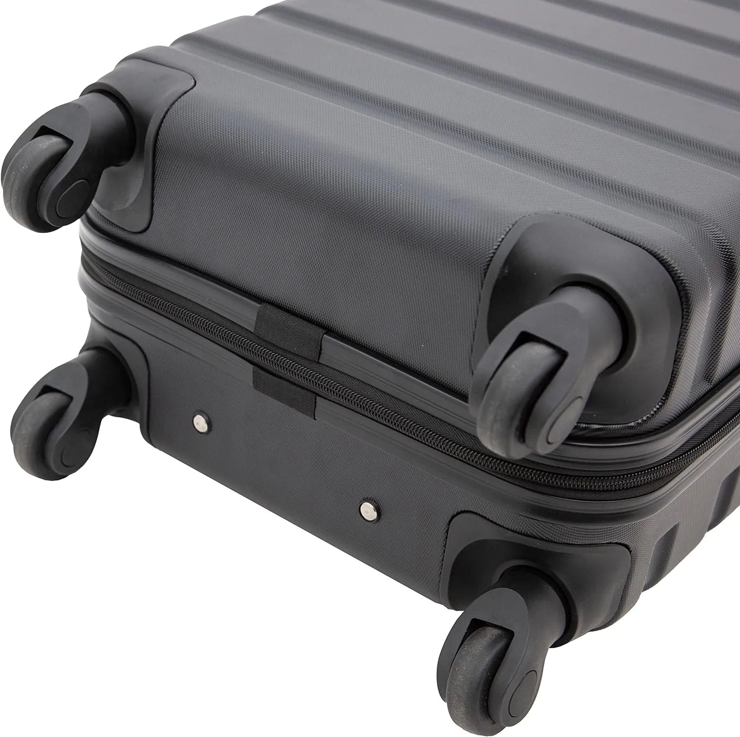 Travelers Club Harper Luggage, Black, 20-Inch Carry-On